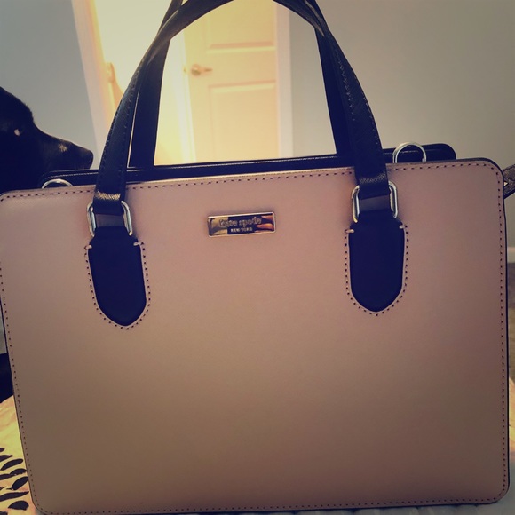 Kate Spade purse - Picture 1 of 3